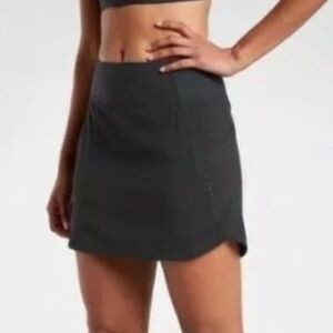 Athleta Black Run With It Skort “14